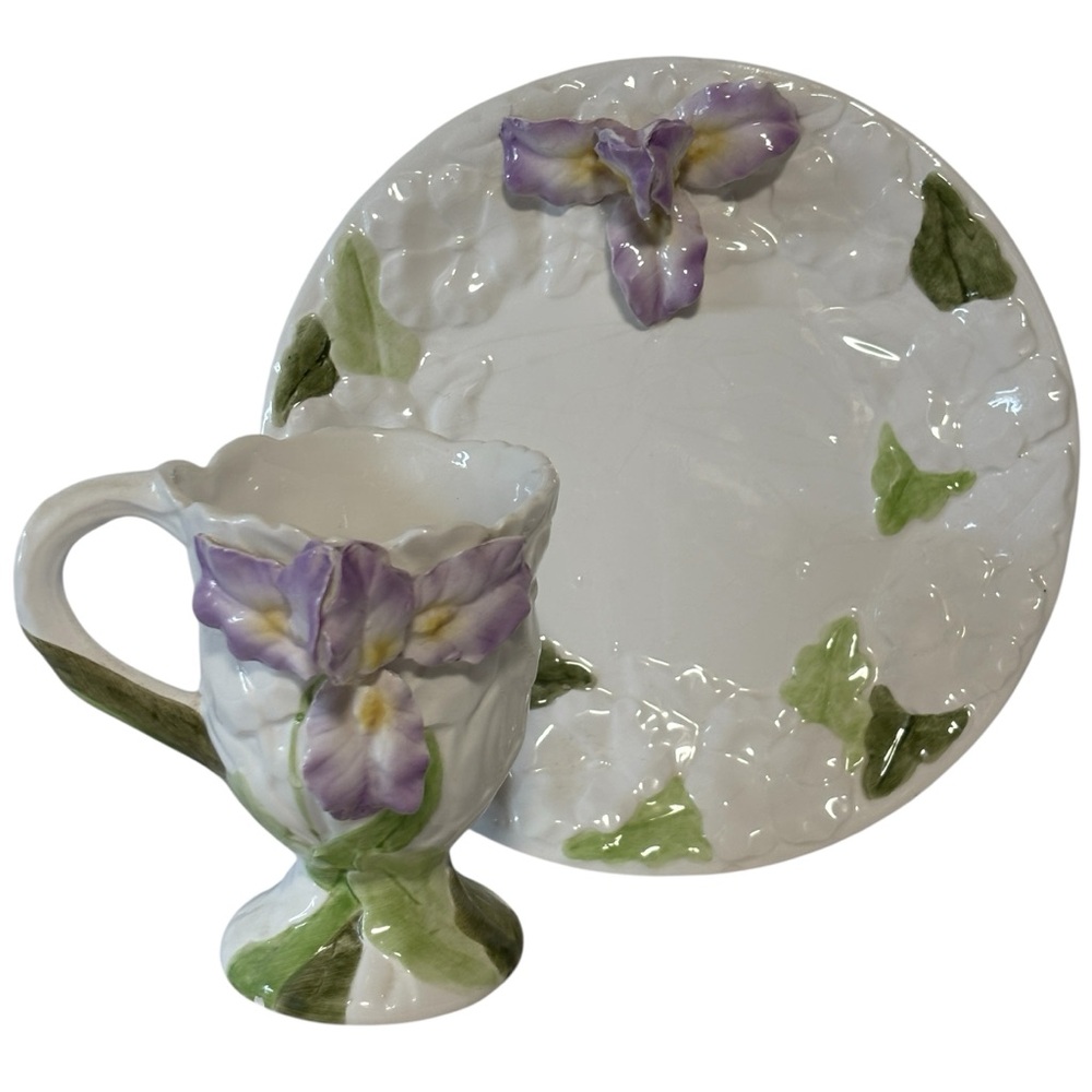 VTG Iris 3 D Decorative Cup & Saucer light purple green & white